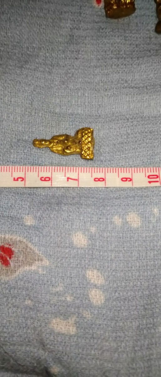 仏像 金色 ゴールド 金属製【断捨離】拍卖