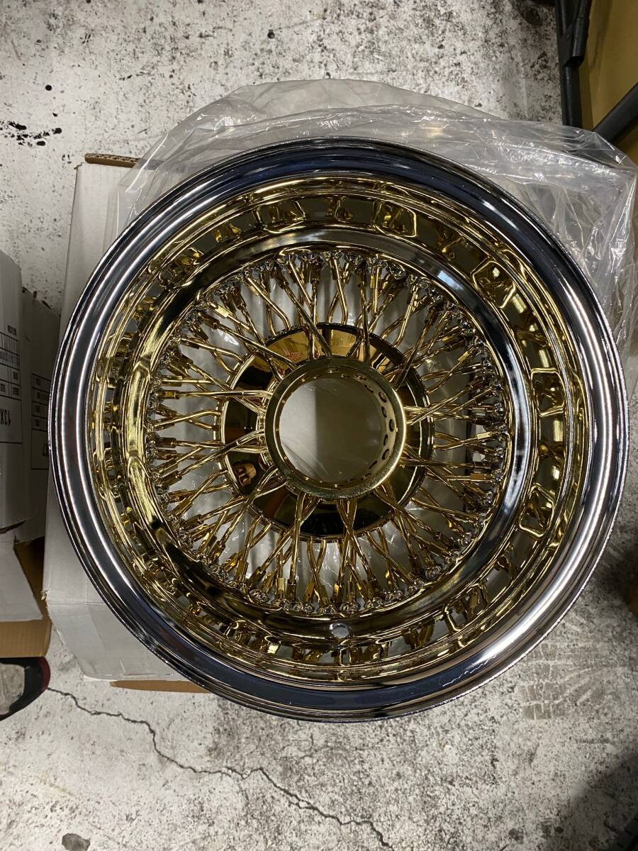 13インチ72クロススポーク ワイヤーホイール トリプルゴールド ゼニス デイトン ローライダー インパラ キャデ拍卖