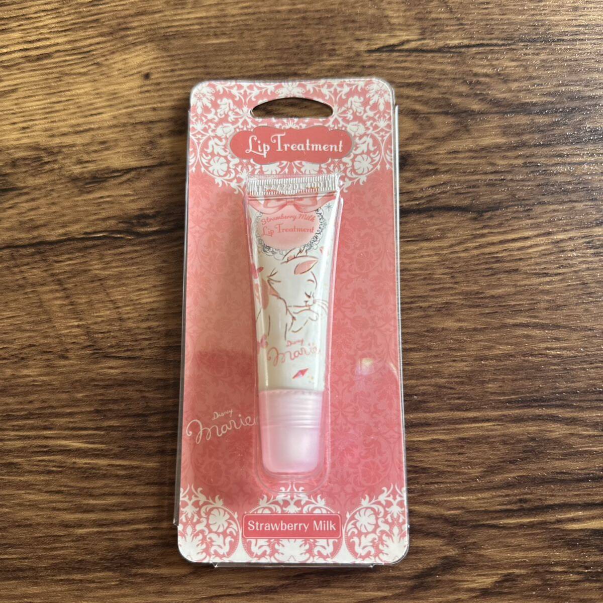 新品ディズニー購入 おしゃれキャット マリーちゃんリップトリートメント 美容液配合 クリーム グロス いちごみるくの香り拍卖