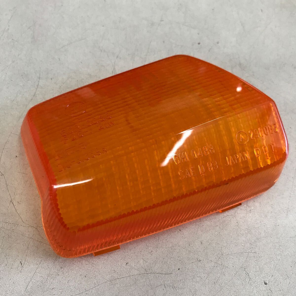 2-16442☆ヤマハ 純正 ウインカーレンズ 50W-83322-00☆RIVA125拍卖