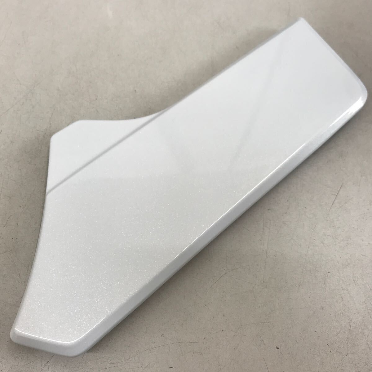 2-16515☆ホンダ 純正 ポケットリッド 64271-MEJ-J00ZD☆CB1300拍卖