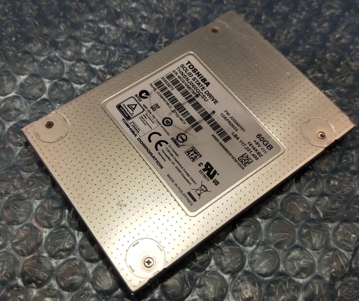 【中古パーツ】2.5 SATA SSD 1台 正常 TOSHIBA HNSNJ060GCSU 60GB 使用時間33413H■SSD3012拍卖