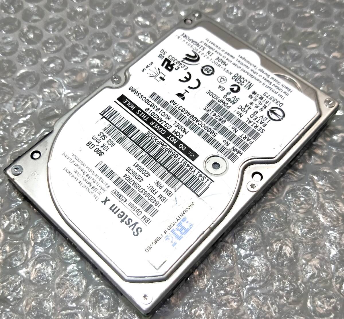 【中古パーツ】 2.5イン System X HUC103030CSS600 10K SAS 300GB HDD 正常品 1台■ SAS 2562拍卖