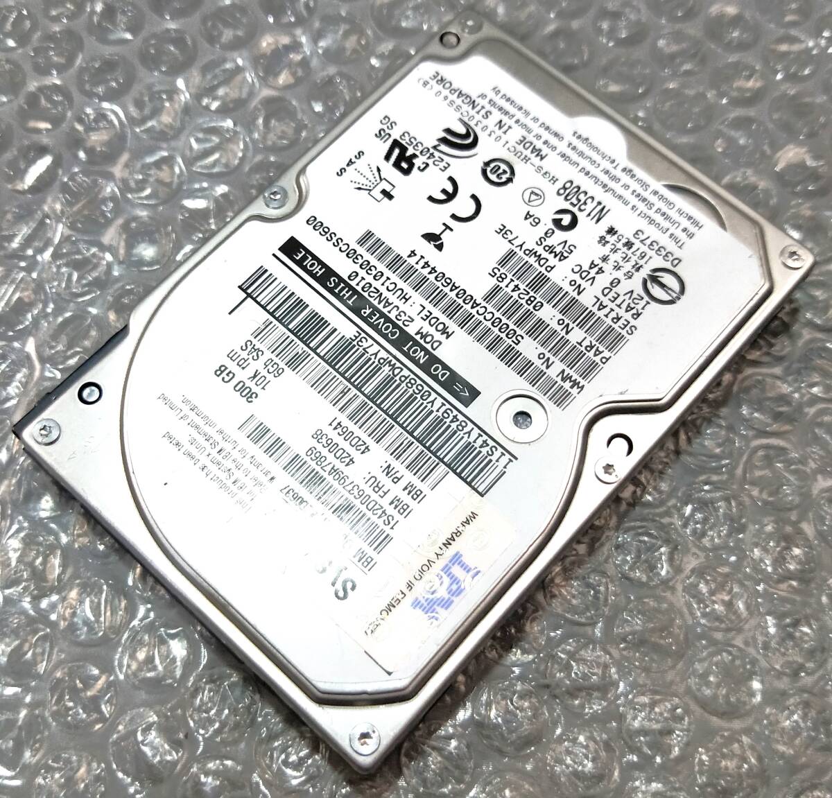 【中古パーツ】 2.5イン System X HUC103030CSS600 SAS 300GB HDD 正常品 1台■ SAS 2591拍卖
