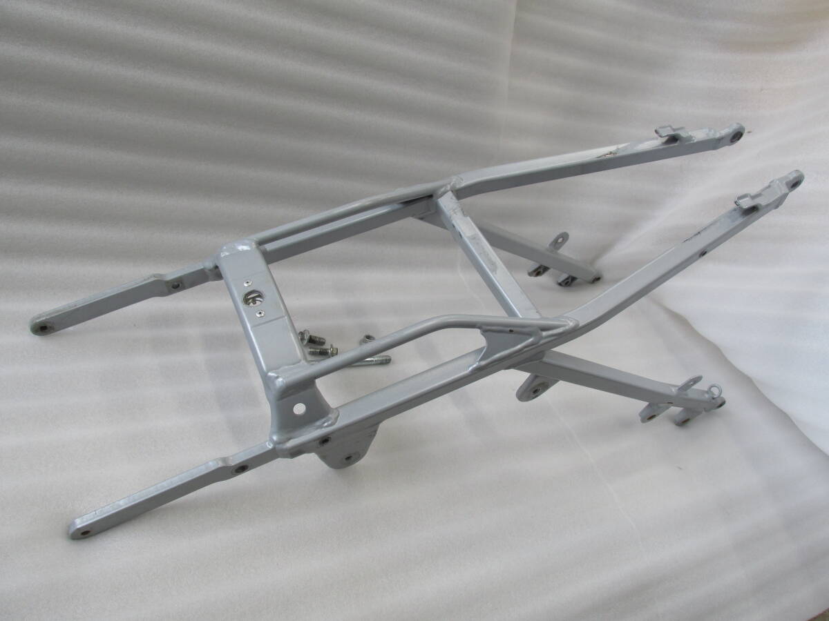 ● ハスクバーナ TE125 4st ● シートレール 2011年 AE07拍卖