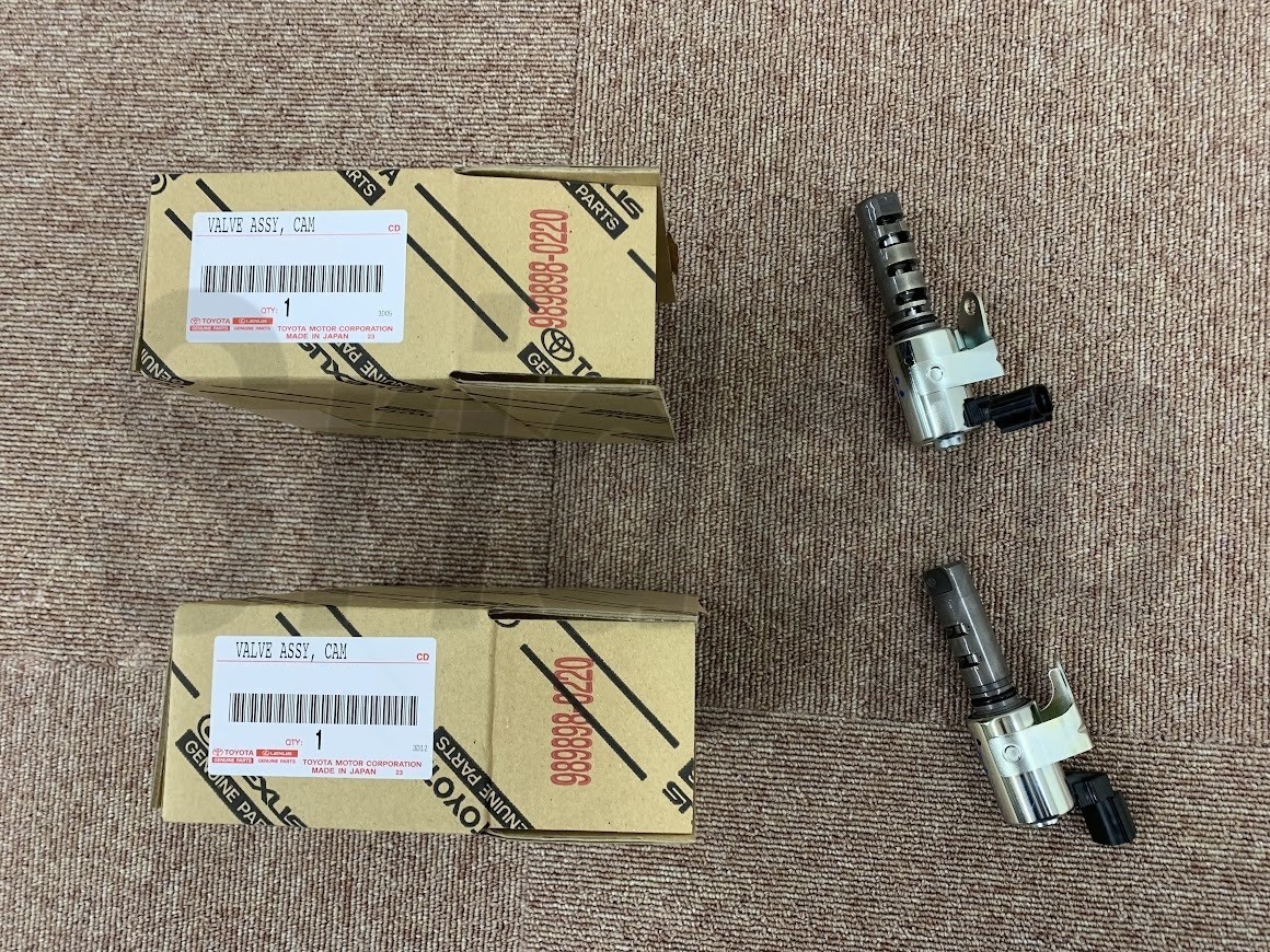 【未使用 純正品】トヨタ SXE10 アルテッツァ VVT-i オイルコントロールバルブ カムシャフトタイミング 吸気 排気セット IN/EX 3S-GE拍卖