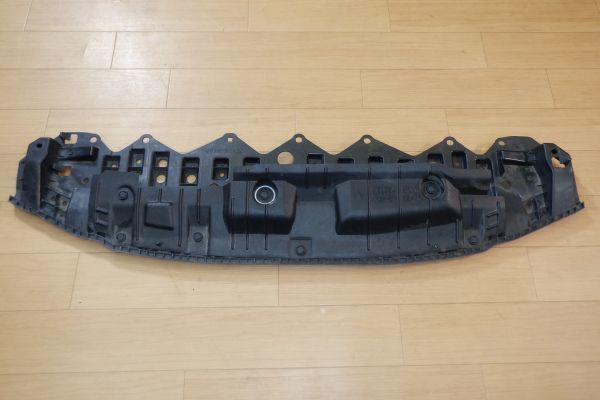 OKTJ32c07★KSP130★NCP131★NSP130★NSP135★NHP130★ヴィッツ★後期★★フロントバンパーアンダーカバー★★52618-52120★個人宅配送OK★拍卖