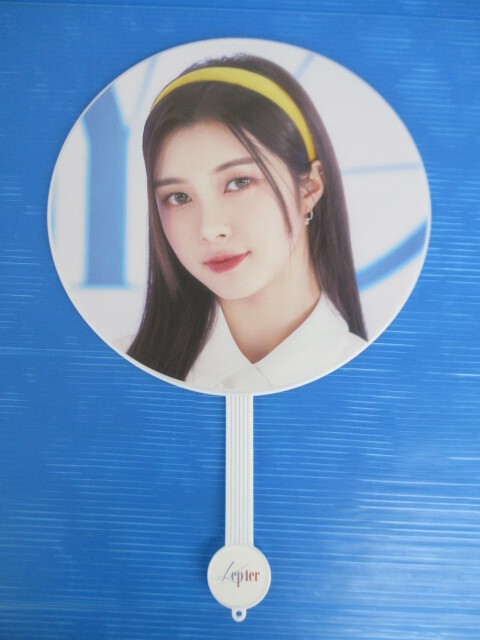 【お買得】★Kep1er/ダヨン★うちわ JAPAN CONCERT TOUR 2023 FLY-BY ツアーグッズ/DAYEON拍卖