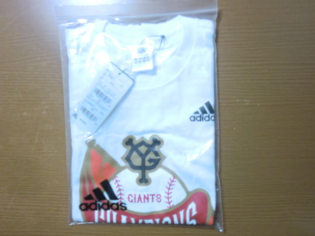巨人 ジャイアンツ 2008 優勝記念 Tシャツ SIZE:160 未開封品拍卖