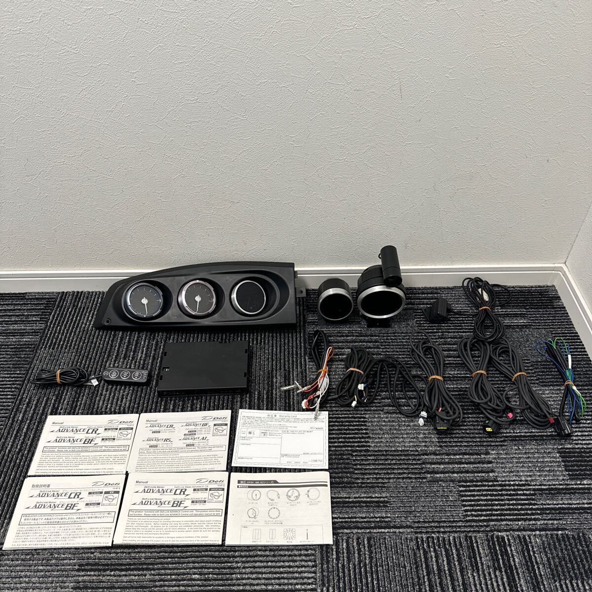 中古 ZN6 86 ハチロク メーターカバー Defi 追加メーター セット 水温 油温 油圧 タコメーター インマニメーター コントロールユニット拍卖