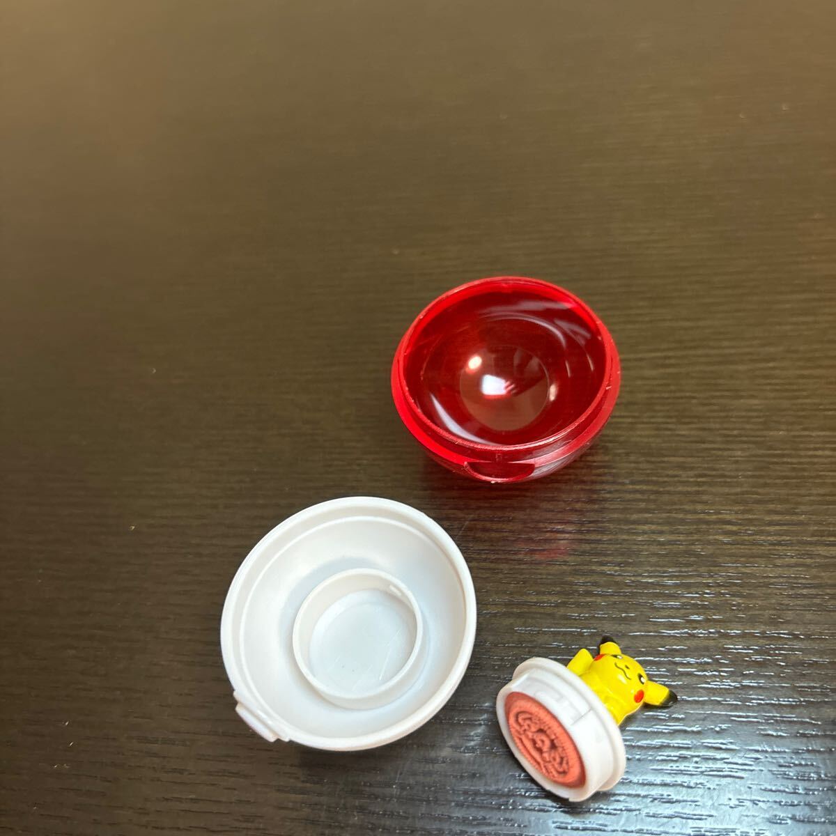 ピカチュウ イン モンスターボール スタンプ 中古品 直径37mm 超ミニミニ スタンプ フィギュア ポケモン ポケットモンスター拍卖