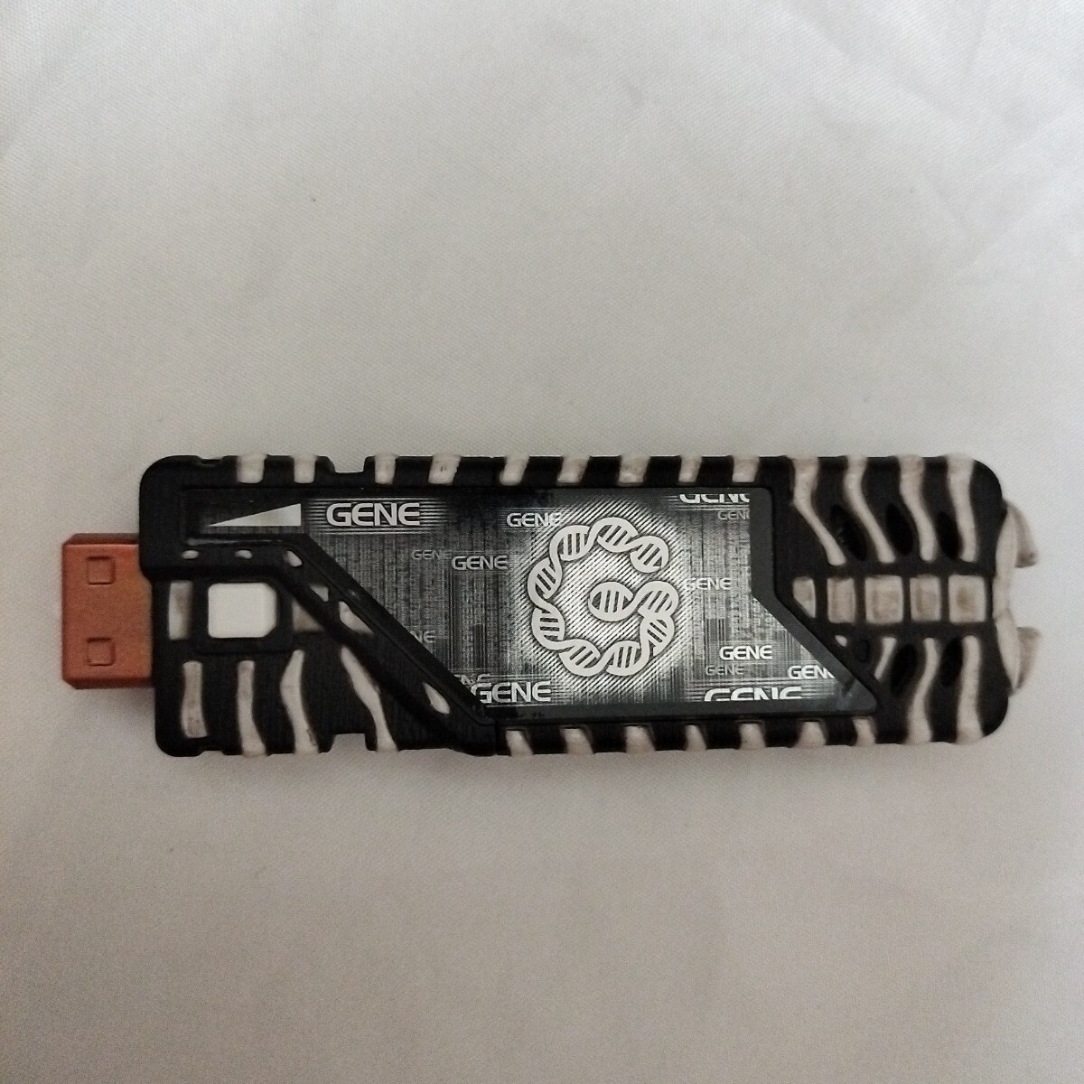 仮面ライダーダブル ドーパントメモリ GENE ジーン拍卖