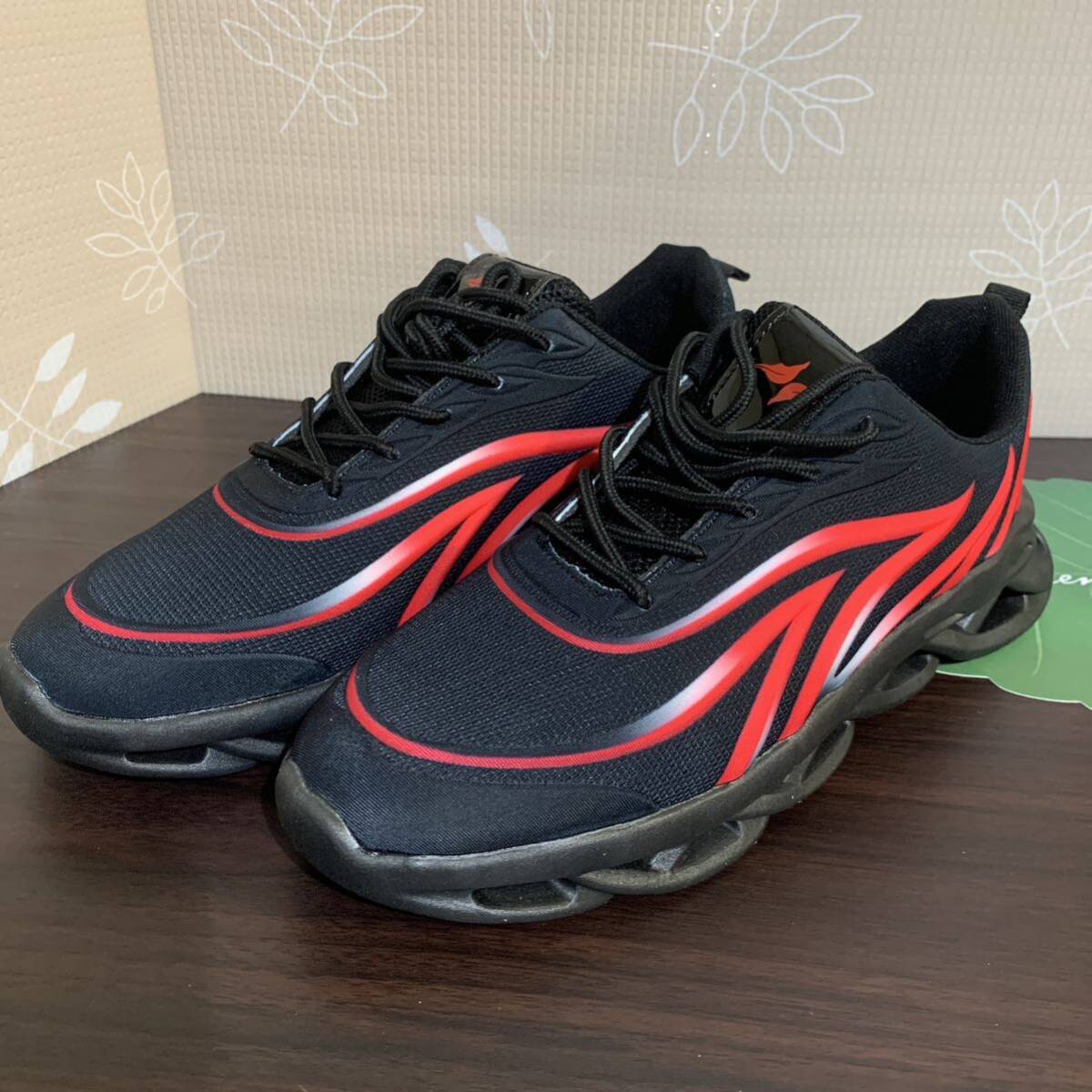 新品未使用 トライバル スニーカー / サイズ:27.0㎝ / ウォーキング ジョギング拍卖