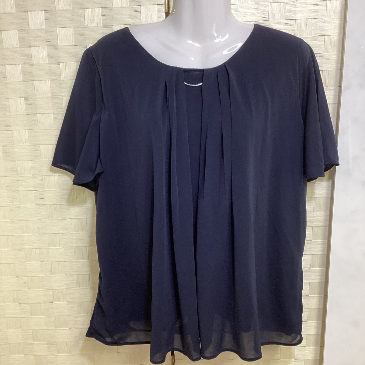 レディース トップス フォーマル 紺系 アクセ付き LLサイズ シフォン N88拍卖