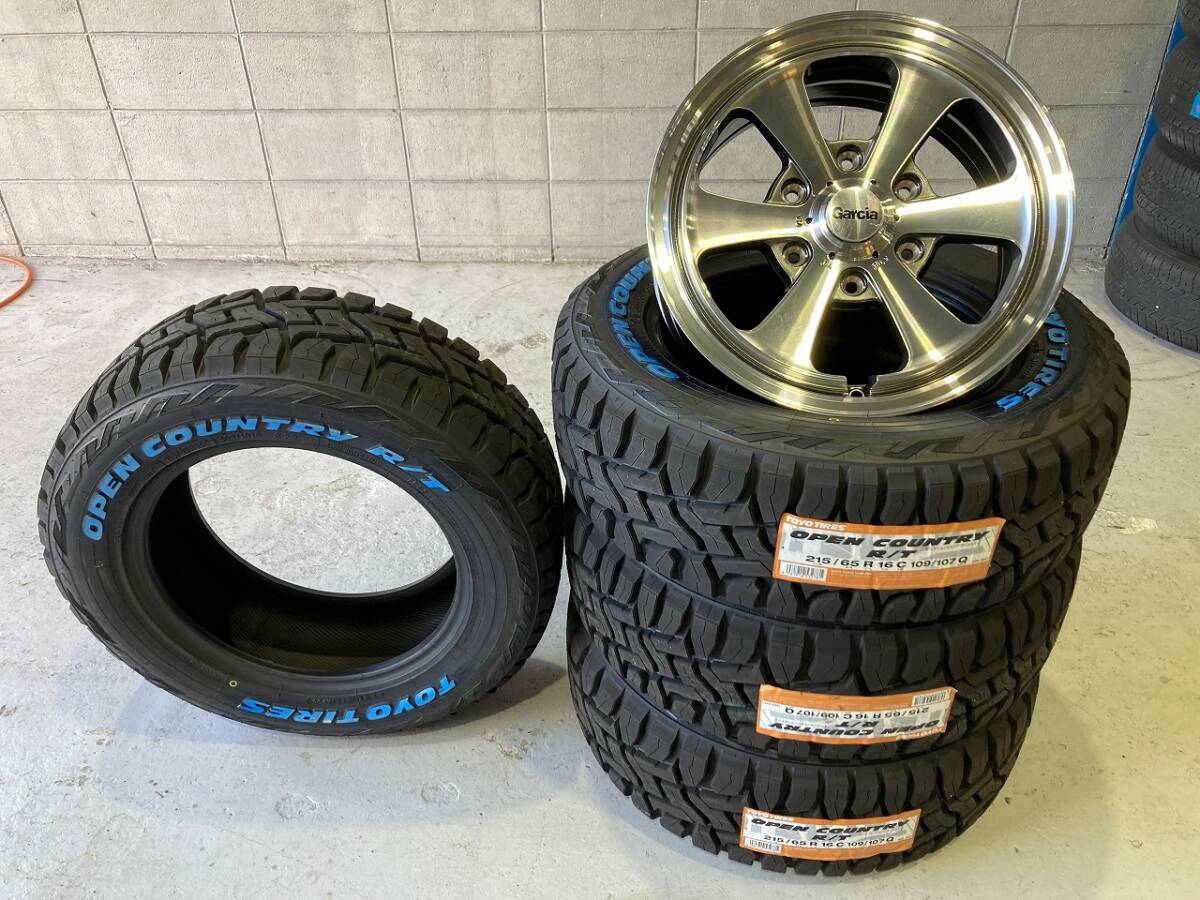 ガルシア ダラス6 16インチ 6H139.7 6.5J +38 215/65R16 トーヨー オープンカントリーRT ハイエース キャラバン拍卖