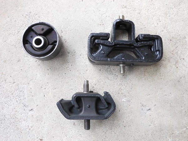 スバル 純正 ヴィヴィオ RX-R STI エンジン マウント 3点 セット フロント 左右 リア rx-r sti 検索 シート 部品 ボンネット 車高調 リヤ拍卖