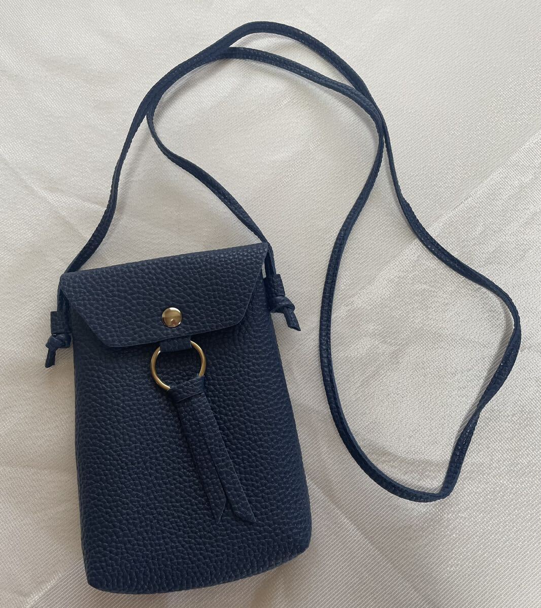 新品未使用☆スマホショルダーバッグ拍卖