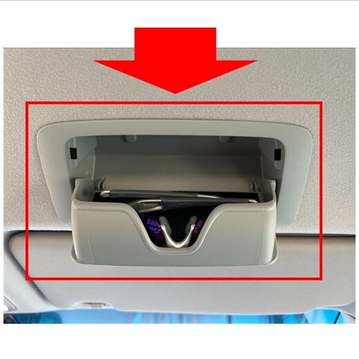 ◆新品 未使用 純正部品 三菱 アウトランダー サングラスホルダー グレー パットライニング MITSUBISHI オプション パーツ 流用 カスタム◆拍卖