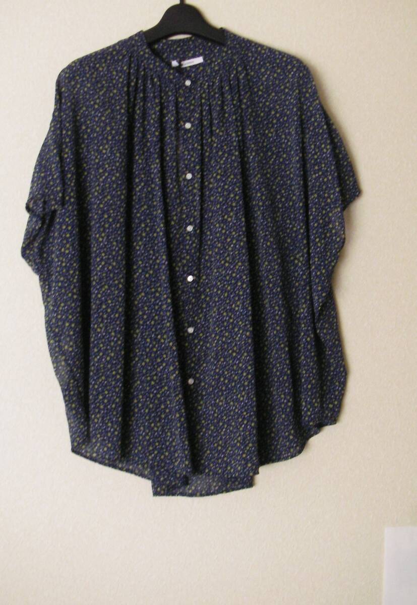 新品 マノン manon ブラウス 16500円 拍卖