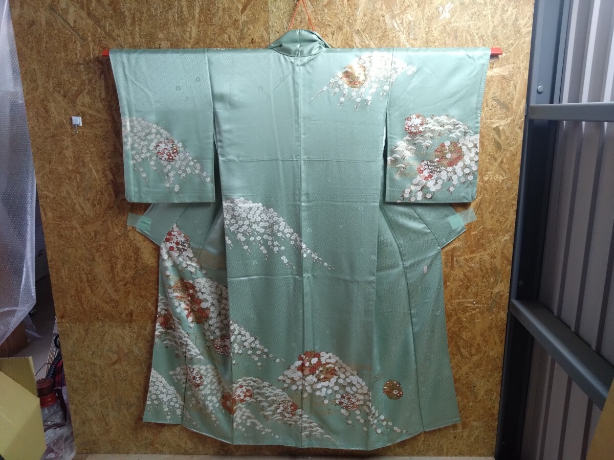 ● 9 吾妻徳穂 銘 落款 淡いグリーン 金彩 正絹 着物 橘 牡丹 藤菊 梅 桜 紅葉 花模様 入学 卒業 結婚 式 お宮参 七五三 訪問着 美品 ①拍卖