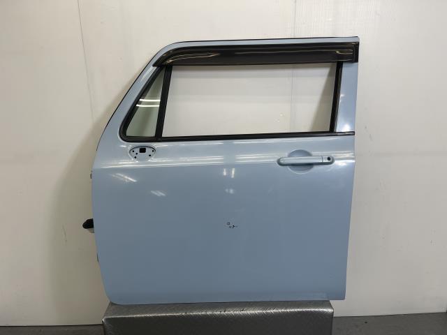 ラパン HE22S 左 フロント ドア パネル 68002-85K00 ZKS拍卖