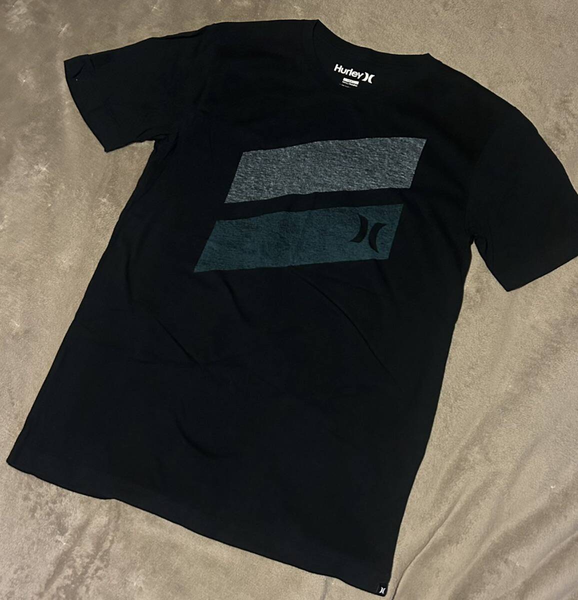 ◇美品◇Hurleyハーレー Tシャツ S (大きめ) ブラック◇サーフ半袖 Tシャツ◇拍卖