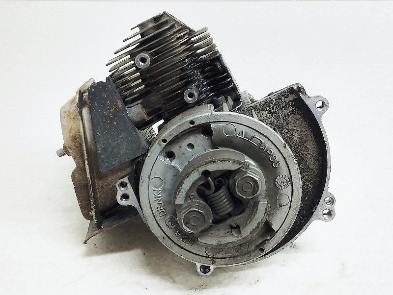 RYOBI リョービ 草刈機 刈払機 EKK-2400 エンジン ジャンク拍卖