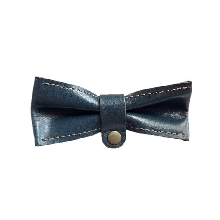 新品 MADE IN JAPAN製 栃木レザー使用 ハンドメイド 本革レザー蝶ネクタイ ネイビーブルー レザーネクタイ 日本製 牛革 蝶ネクタイ拍卖