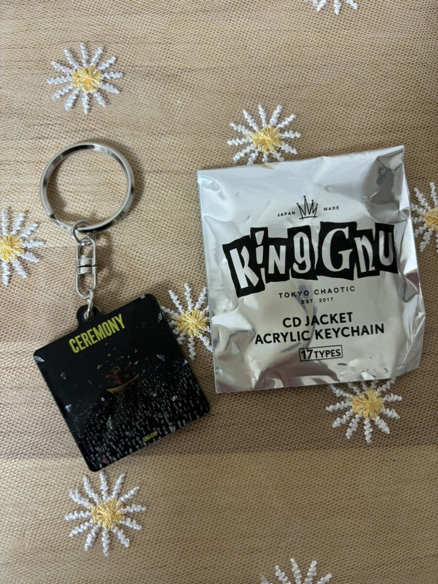 King Gnu CDジャケット アクリルキーチェーン ceremony CD JACKET ACRYLIC KEYCHAIN キングヌー拍卖