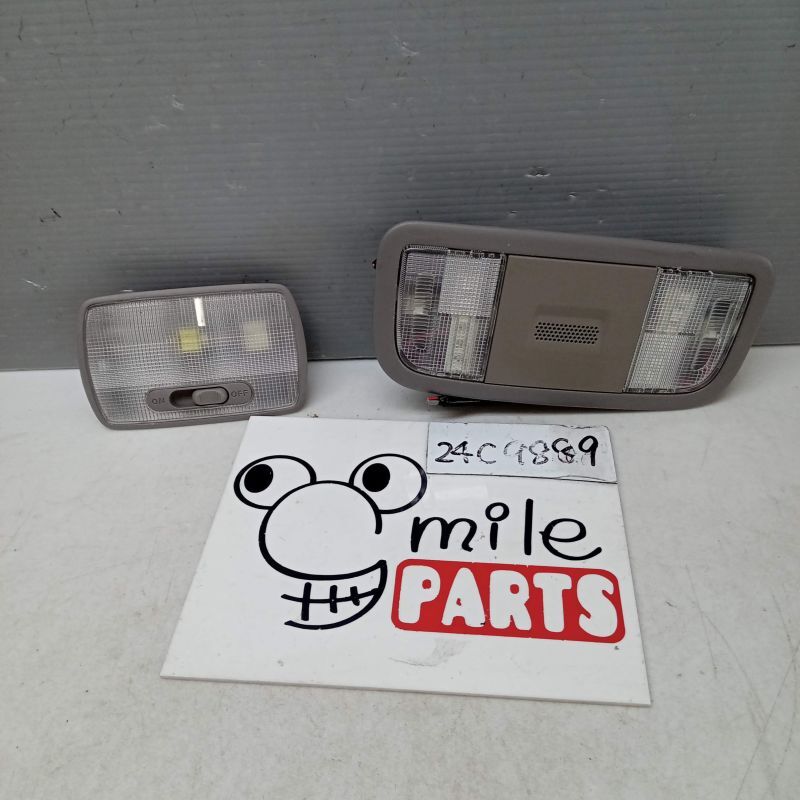 ZE2 インサイト 純正 ルームランプセット 2Z2-11-6/24C9889*同梱不可拍卖