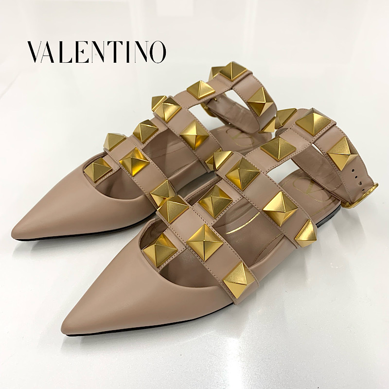 M10393 ヴァレンティノ レザー ローマンスタッズ バレリーナ アンクルストラップ フラットパンプス ピンク拍卖