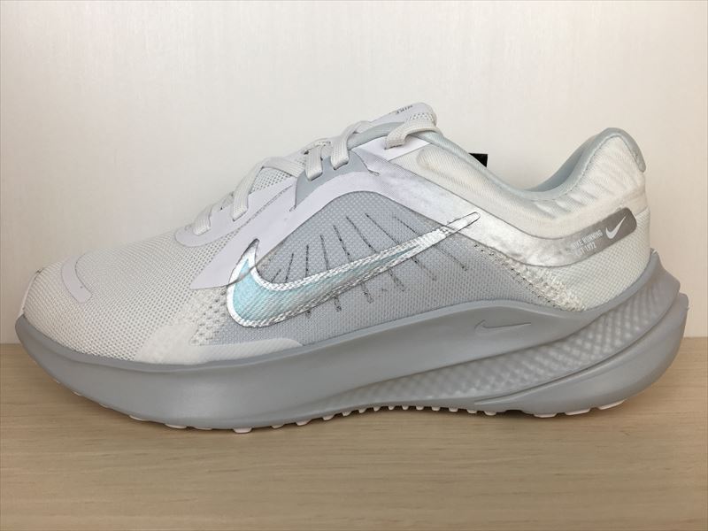 NIKE(ナイキ) QUEST 5(クエスト5) DD9291-100 スニーカー 靴 ウィメンズ 23,5cm 新品 (2035)拍卖