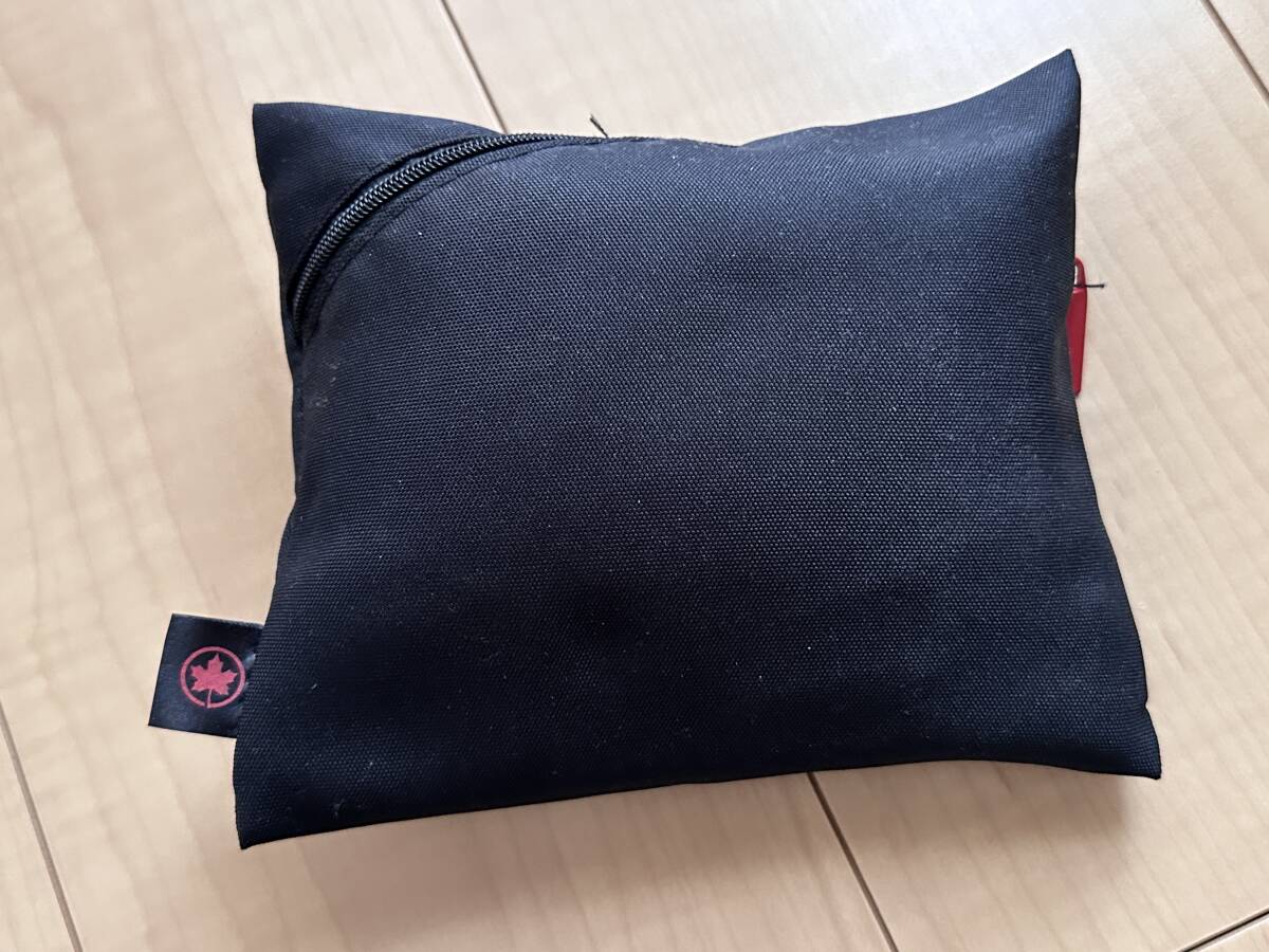 ★未使用★AIR CANADA(エアカナダ)★アメニティセット★5点セット★シンプルポーチ★黒(ブラック)★拍卖