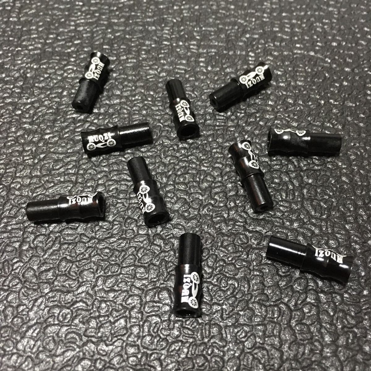 即決・新品・特価! 自転車 アルミ 竹風アウターケーブルキャップ 黒 φ4mm10個拍卖
