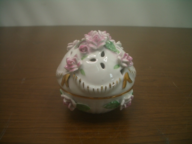 ◆ROYAL ARDEN STOKE ON TRENT ロイヤルアーデン 陶器製 小物入れ 拍卖