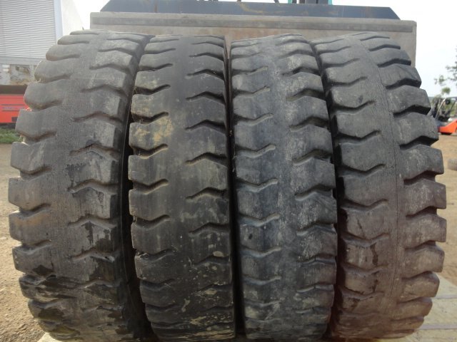 □L220 夏 ブリヂストン J-LUG 6.00-15 10PR 4本 フォークリフト フロント用拍卖