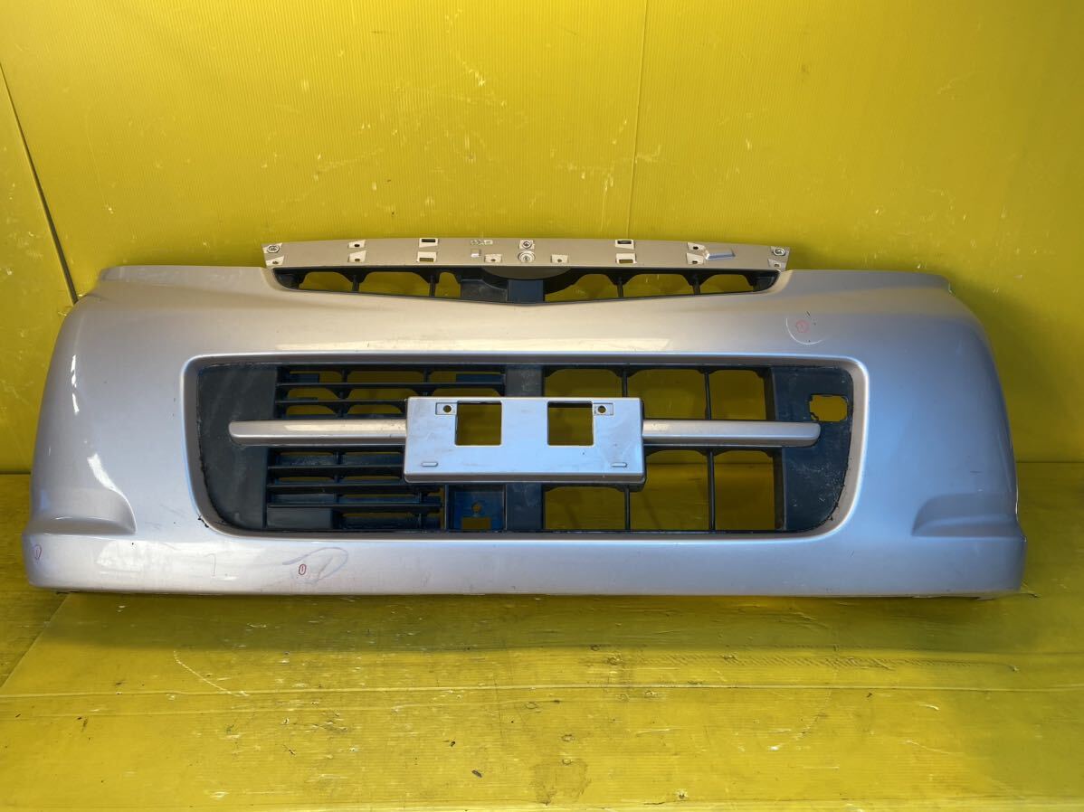 (42218) スバル ステラ RN1 フロントバンパー 送料は2980円(北海道/沖縄県はお問い合わせください)拍卖