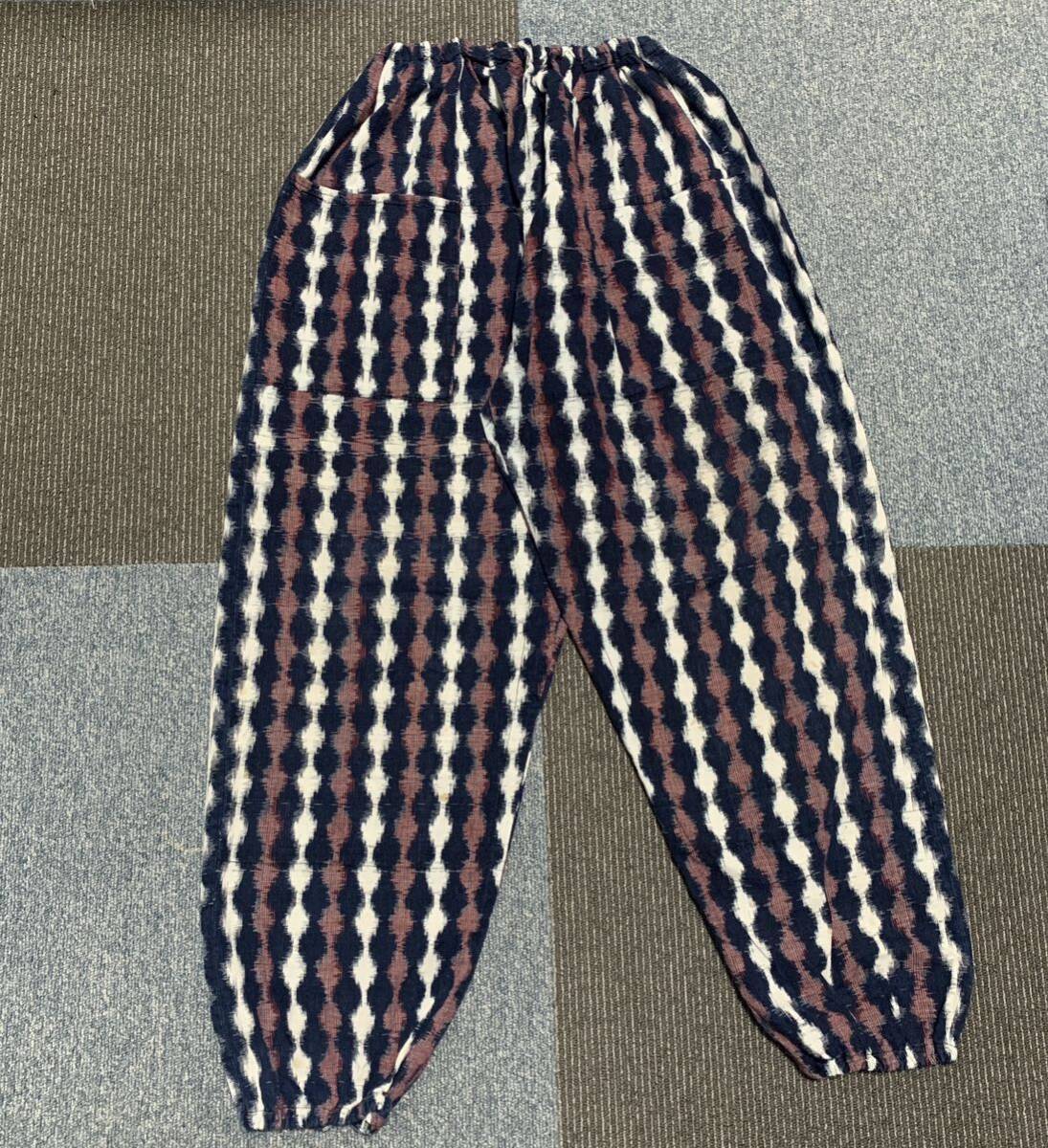 ☆ズボン パンツ もんぺ のら着 野良着 生地 刺し子 リメイク 素材 ハンドメイド 古布 型染め 絣 手作り パッチワーク かすり(A-356)拍卖