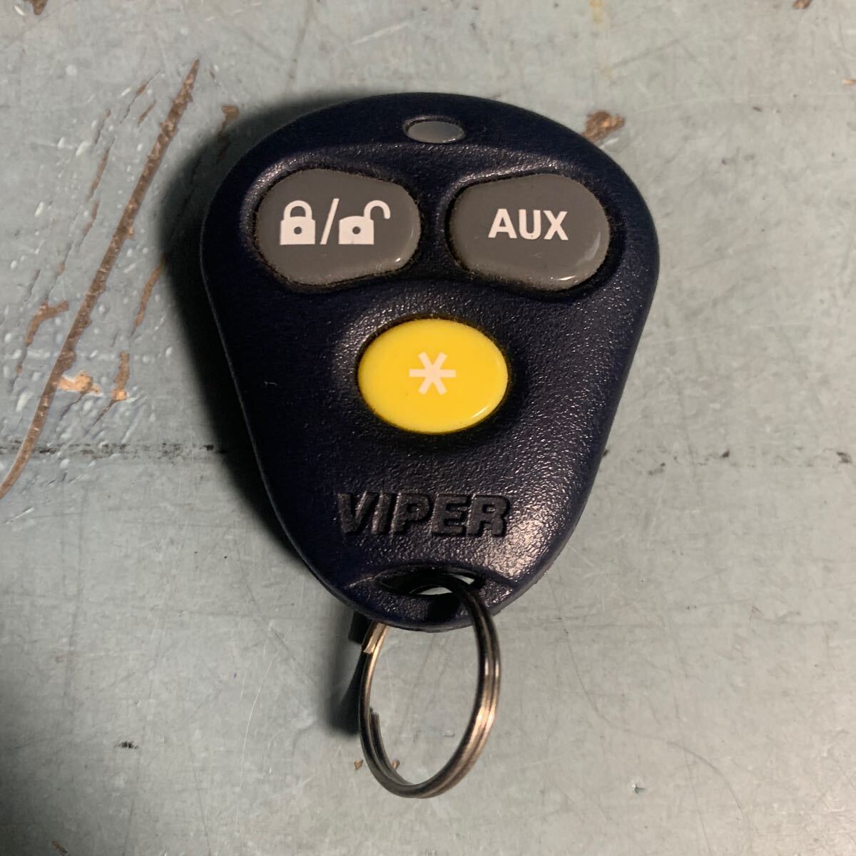 カーセキュリティ VIPER CE0890 リモコン 473V バイパー(A-343)拍卖