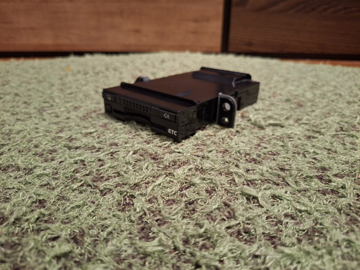 トヨタ純正 トヨタ車専用 08686-00341 ETC車載器 普通車登録 アンテナ分離型タイプ 送料無料拍卖