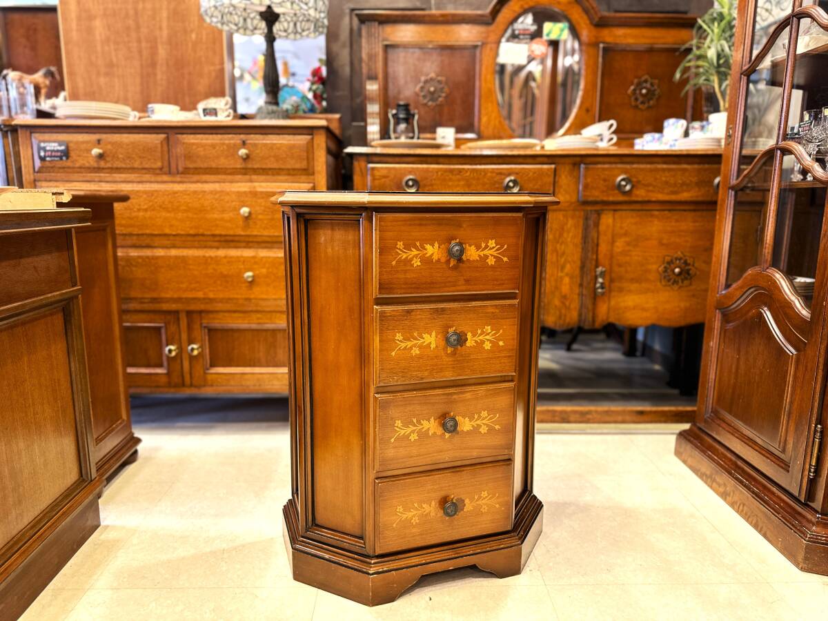4H24 象嵌彫 スモールチェスト スリムチェスト キャビネット 木製 小型家具拍卖