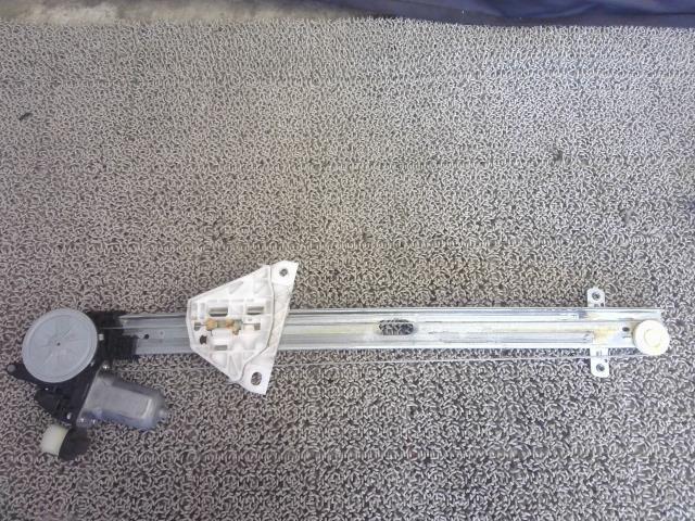 ワゴンR DBA-MH34S 右Fドアレギュレータ・モーター 83401-72M00拍卖