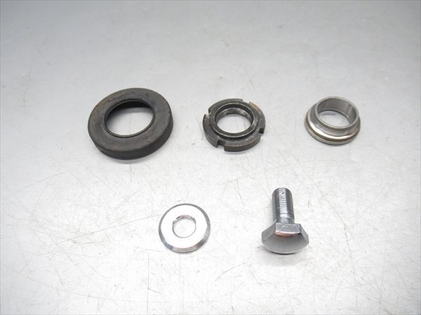 H2R6-0802 スズキ GZ150 ステムナット ベアリング 純正品 【LC6NG48A0C110~ 動画有】拍卖