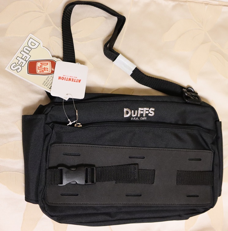便利!丈夫!未使用品!DUFFS ダフス 2way バッグ ショルダーバッグ 兼 ウエストバッグ ブラック ナイロン製品 サイズ約35×20×10cm拍卖