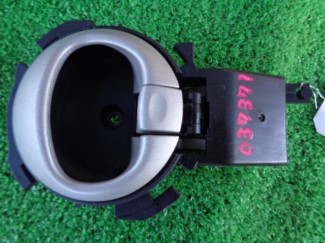 ミラジーノ DBA-L650S 右Rインナーハンドル トリム LA10拍卖