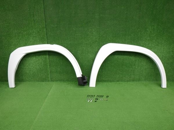 71726 【未使用美品】TRD レクサス UX200/UX250h/UX300e 右側 エアロフェンダー MZAH10/MZAH15/MZAA10/KMA10拍卖