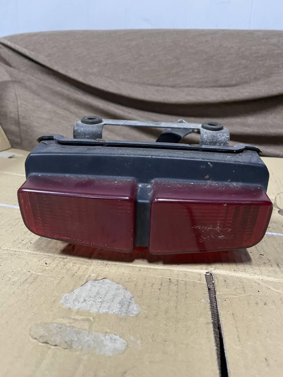 ヤマハ FZ400 テールランプ 大阪より 一台解体拍卖