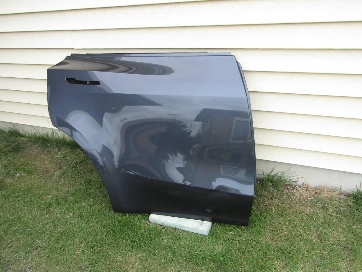 テスラ モデルY Yモデル TESLA 純正 右 リアドア グレー系色 右後ろ ドア ■■ 12082803拍卖