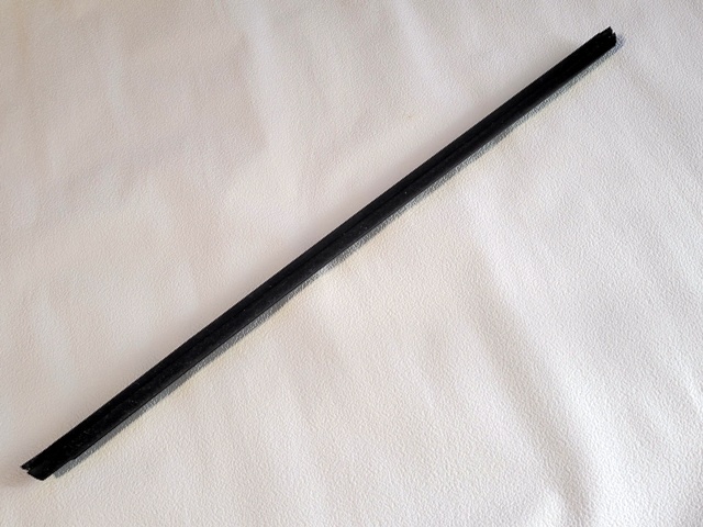 ///ベンツ W140 ウエザーストリップ インナー側 右前拍卖