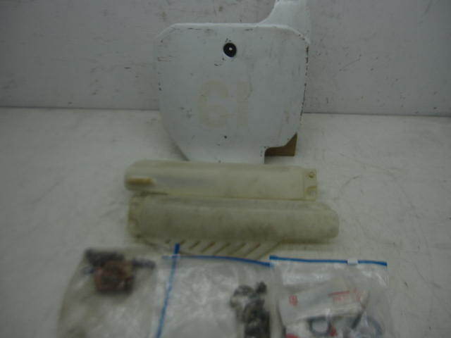 ホンダ CR80R HE04? ゼッケンカウル フォークカバー オイルシール ブレーキパッド キズ大 汚れ 拍卖